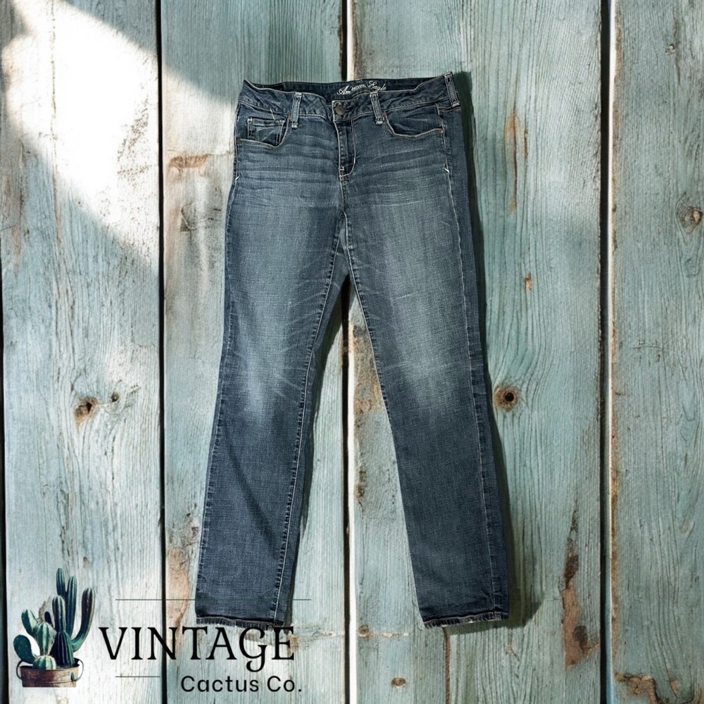 American Eagle 🦅 Outfitters Distressed Dark Wash Stretch Skinny Jeans